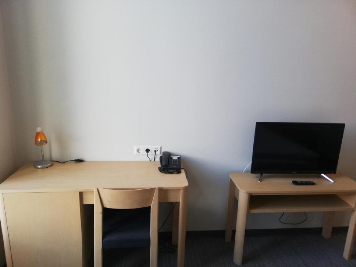 Zaliasis Slenis - Self Check-In Hotel - Free Parking Aukstkiemiai Zewnętrze zdjęcie