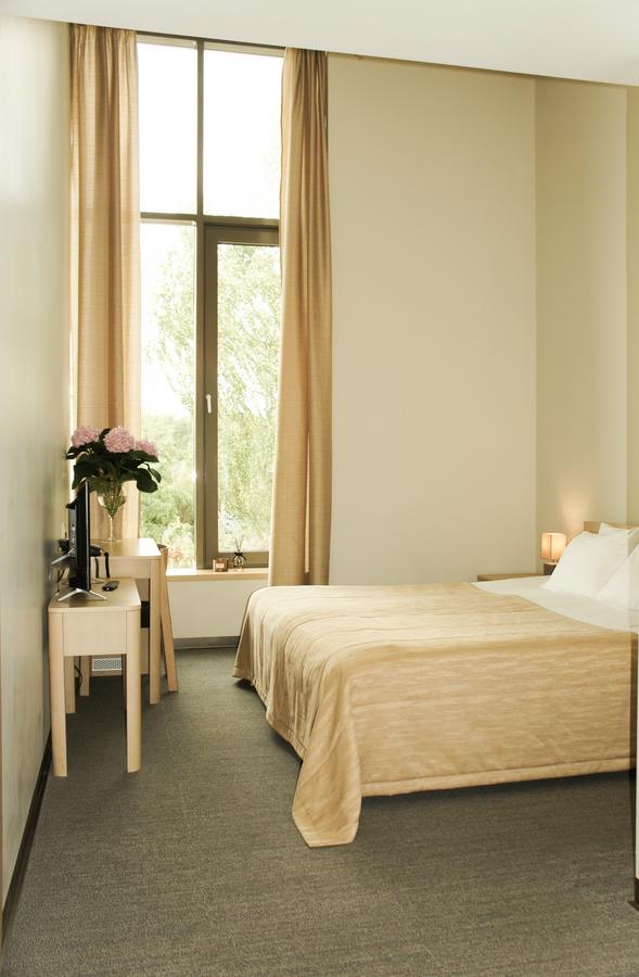 Zaliasis Slenis - Self Check-In Hotel - Free Parking Aukstkiemiai Zewnętrze zdjęcie